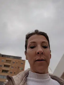 manuelax (F milf) - Tease me❤️‍🔥👈