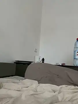 viktor1992-1-1 (Ask my age) - on the day off