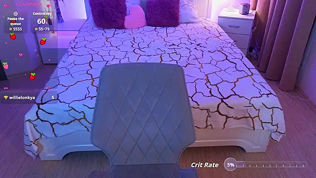 lummina (F teen) - hand bra😍