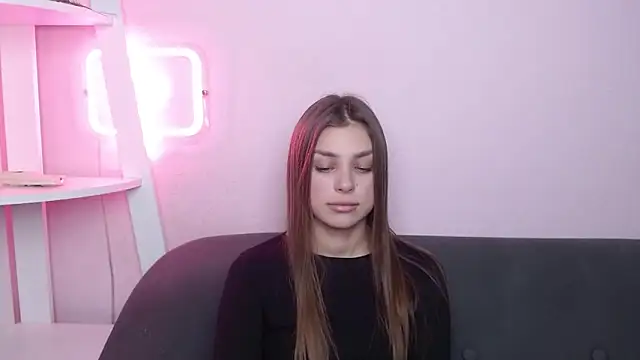 milanaangelas - MilanaAngelAs's free webcam - UK Sex Cams