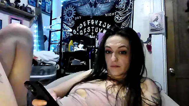 etherealgoddess222 - Etherealgoddess222's free webcam - UK Sex Cams