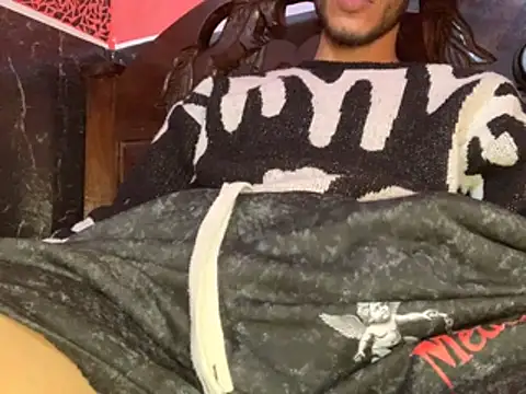 tanned_boy - Tanned_boy's free webcam