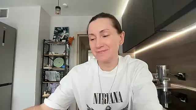 jainesummer - Jainesummer's free webcam - UK Sex Cams