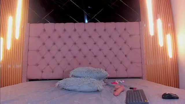 ainapink (F milf) - good morning, happy start to the week