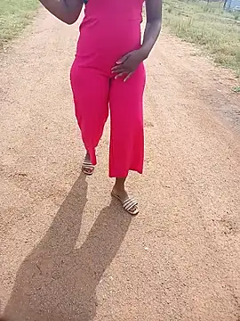 dee-n-dee_nyash - Dee-n-Dee_nyash's free webcam - UK Sex Cams