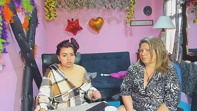 lesbiancuple webcam