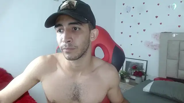 caius_fox (M young) - naked + oil in my adds