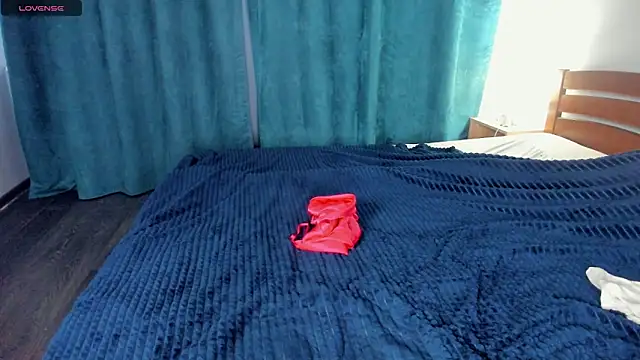 mikedreese (F teen) - a litle lower my panty n look at my ass