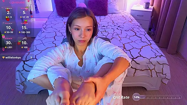 lummina (F teen) - hand bra😍