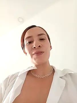 Mery_Moon123 Live Webcam on Stripchat