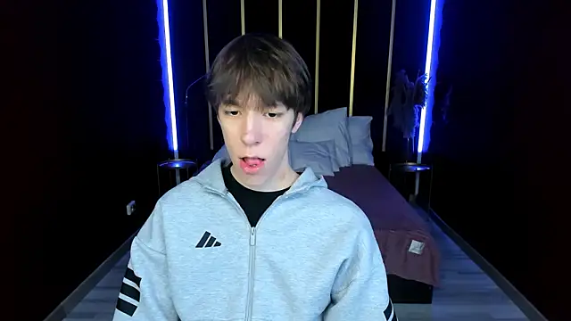 markbranston (M twink) - jerking in underwear