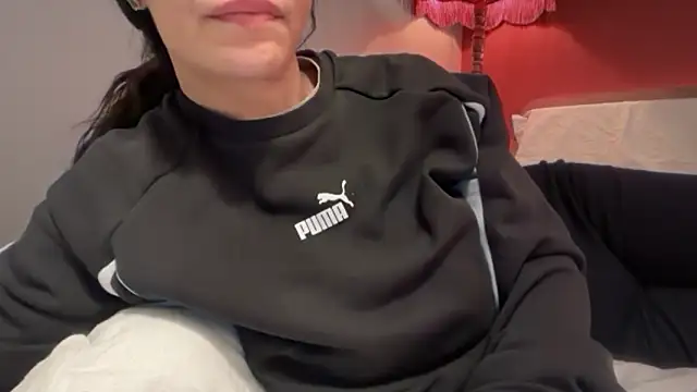 Zeravina live sex cam