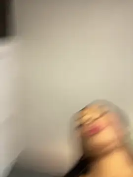 Webcam Model (sofii_escobar)  is live.Free join now!