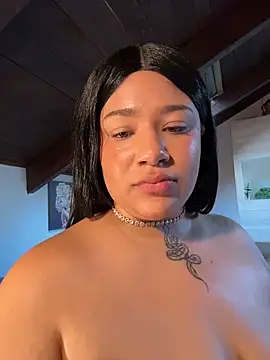 Webcam Model (SashaLiciosa_)  is live.Free join now!