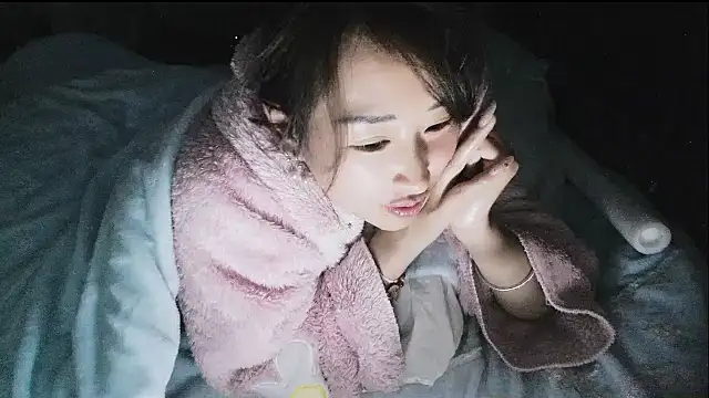 hebe-02 (F young) - 宝贝们 好久不见，十分想念    元宵节快乐