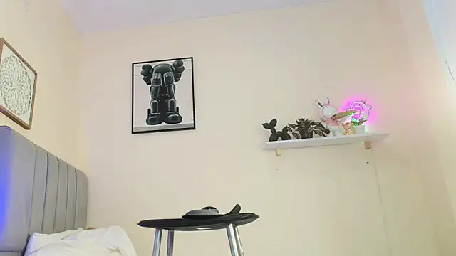 mary_cute9 - Mary_cute9's free webcam - UK Sex Cams