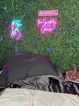 renathickass (F milf) - BLASIAN BADDIE PVT/EXC SLUT ME OUT