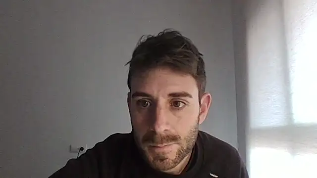 vargas90 - Vargas90's free webcam - UK Sex Cams