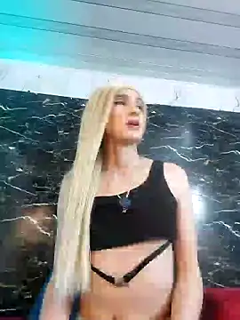 crislingery_dolli's room