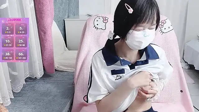 美女_nannan_在线直播