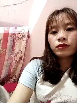 Webcam Model (-Bami-)  is live.Free join now!