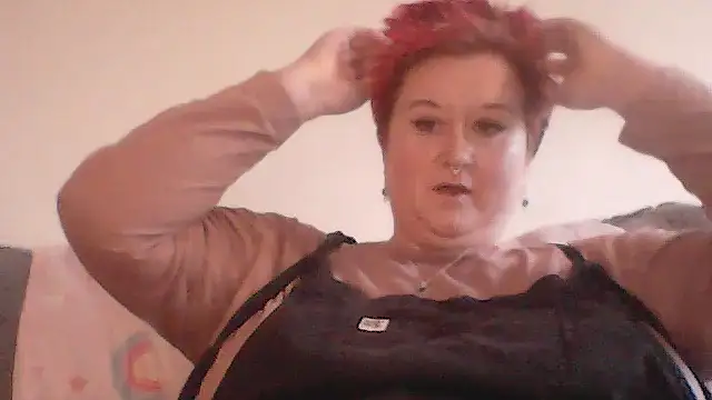 Preview of bustyredxx