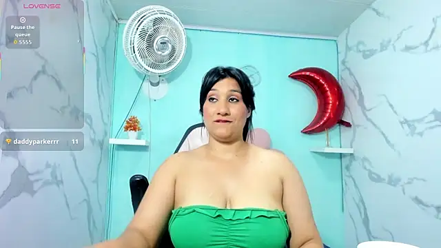 karime_sexygirl (F young) - flahs tits