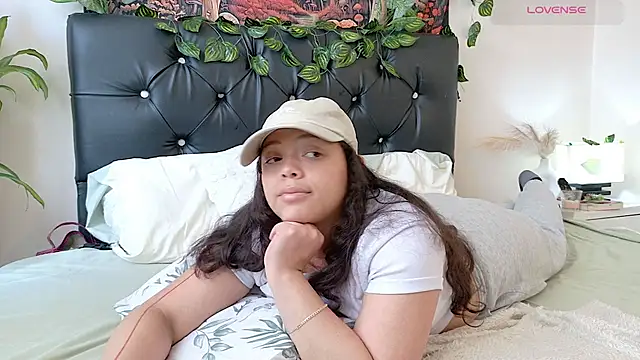 amanda_sweet (F young) - Ur hairy vintage porn girl🌿