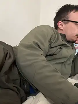 viktor1992-1-1 (Ask my age) - on the day off