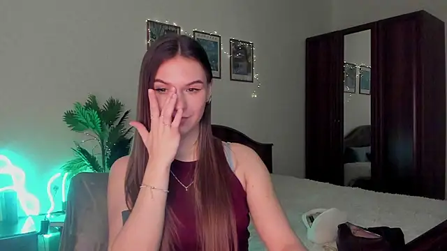 luna_lust_212 (F teen) - Iphone 17pro