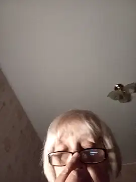 Webcam Model (Anatolia5961)  is live.Free join now!