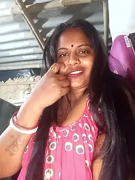 Night-Queen5 from StripChat is Freechat