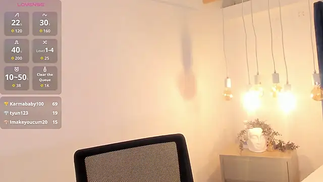 _malih_ (F young) - full naked + spanks :ass: x44