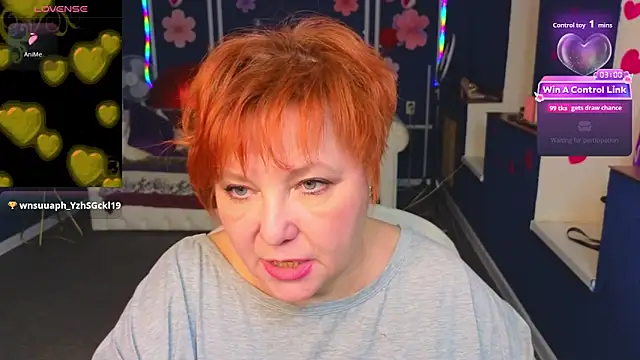 kira_kenett (F mature) - Sexy belly on camera