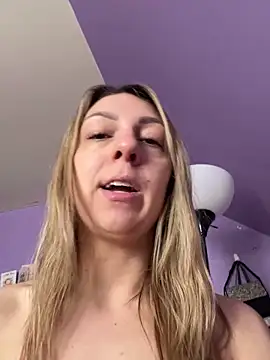 amberlustxxx (F young) - Get a hotel room to get freaky