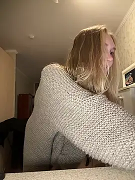 mariatull (F young) - MASTURBATION IN THE SHOWER