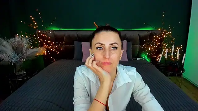 rebecca_diamond (F milf) - for a happy smile)))