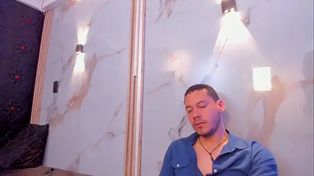 Aron_and_molly live sex cam