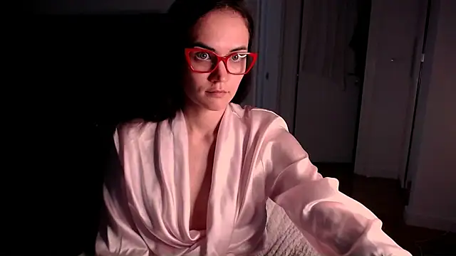 evelyngg - EvelynGG's free webcam - UK Sex Cams