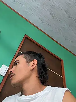 sorry-mom69 - Sorry-mom69's free webcam - UK Sex Cams