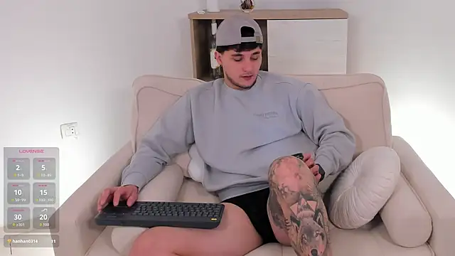 massimo_fiore - Massimo_Fiore's free webcam - UK Sex Cams