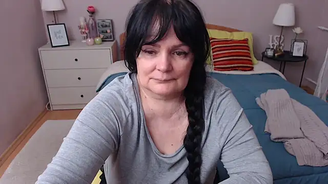 leveme2nightt - LeveMe2Nightt's free webcam - UK Sex Cams