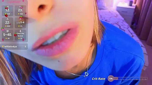 lummina (F teen) - hand bra😍