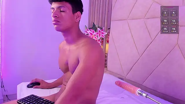 domenicorey (M twink) - Make my ass vibrate😳🔥