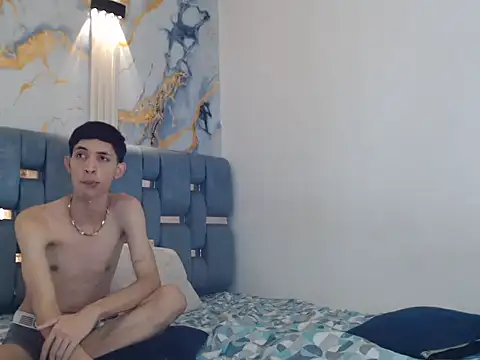 gold_boys (Ask my age) - SUCK DICK🍆💦