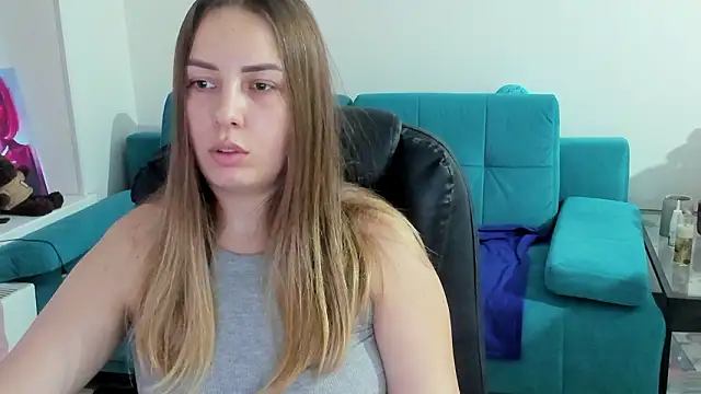 mia_shy1 - Mia_shy1's free webcam - UK Sex Cams