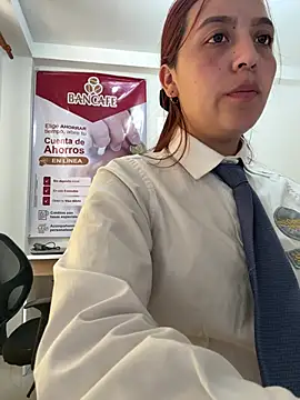 emily-7_ - Emily-7_'s free webcam - UK Sex Cams