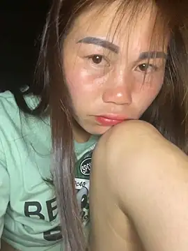 meganmeo (F young) - hook through