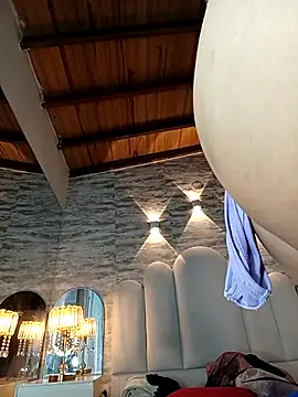 kristy1_ (F young) - Riding dildo 🥵🍆