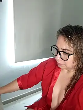 kamisspencer (F milf) - TOPLESS